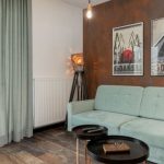 W cieniu stoczniowych żurawi